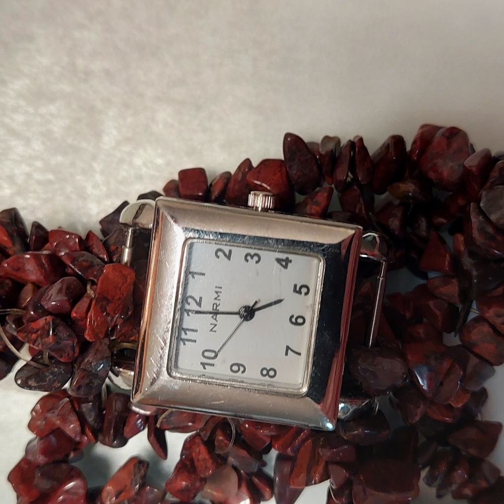 Watch - Picture 3 of 3